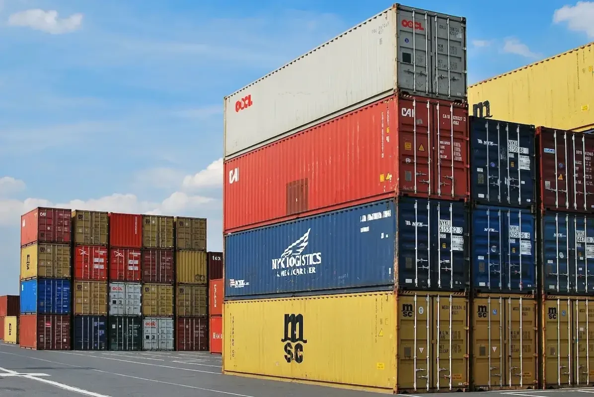 40FT SHIPPING CONTAINER